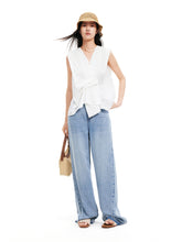 Women's Distressed Raw Hem Straight-Leg Jeans